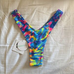 Kulani Kini Moon Lagoon Y cheeky Bikini‎ bottom size medium NWT